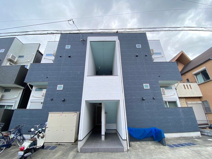 物件外観写真1　(外観写真)