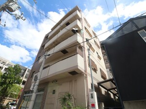 メゾンドアラナ御影外観写真