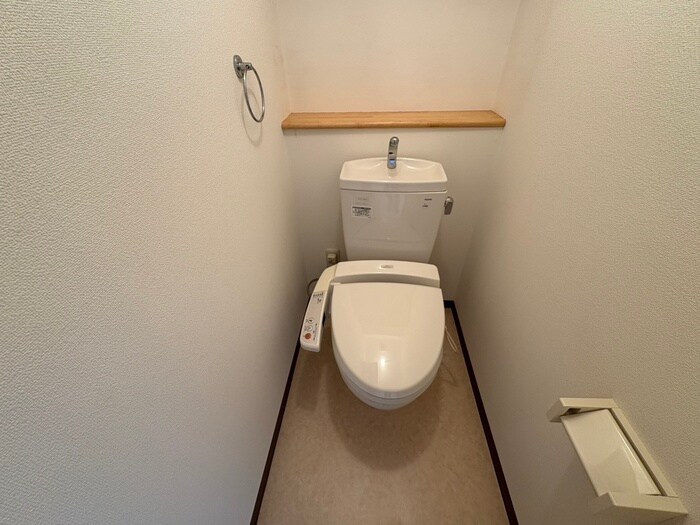 物件内観写真13　(トイレ)