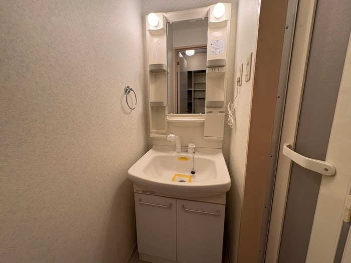 物件内観写真11　(洗面)