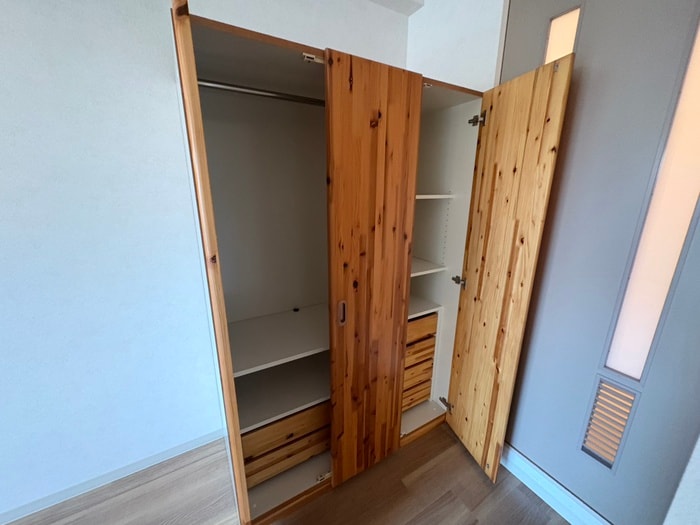物件内観写真15　(収納)