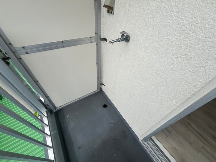 物件内観写真13　(洗濯機置場)