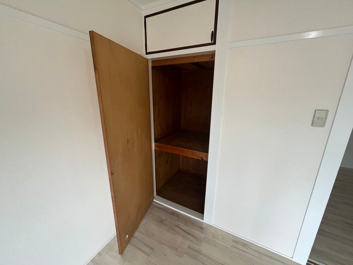 物件内観写真21　(収納)