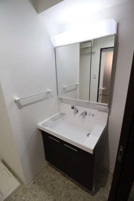 物件内観写真11　(洗面)