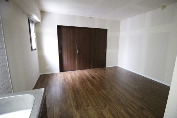 物件内観写真16　(居室)