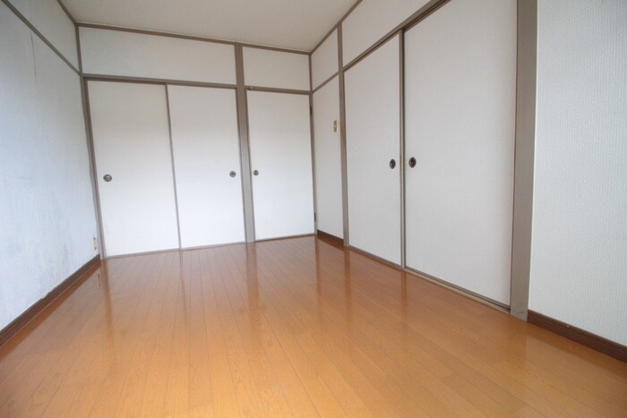 物件内観写真13　(居室)