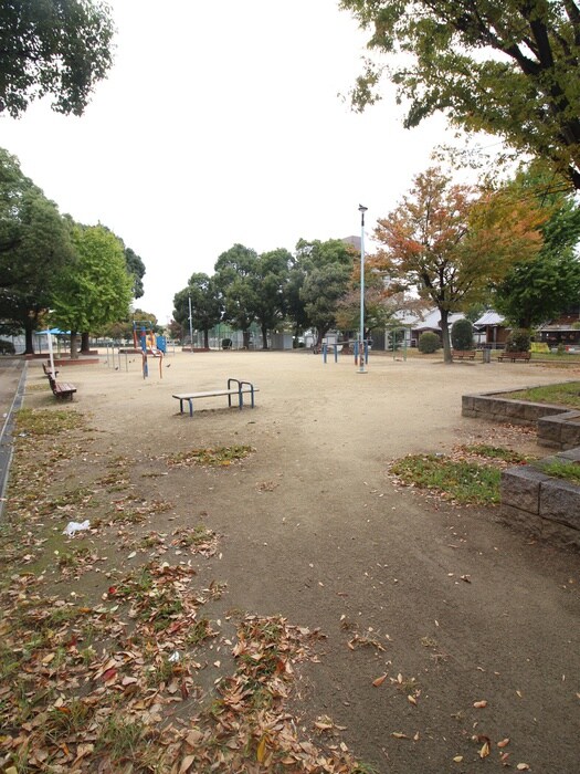 物件外観写真4　(周辺環境)