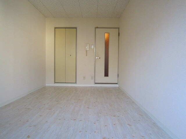 物件内観写真6　(居室)