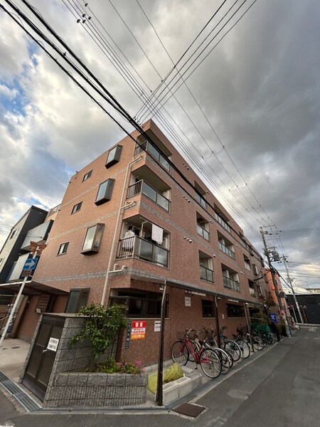 マンション　サンベル外観写真