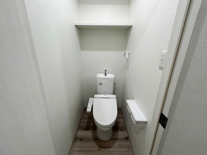 物件内観写真11　(トイレ)