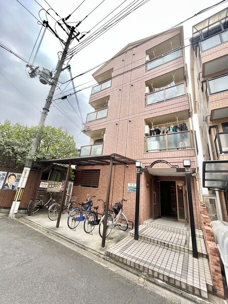 ハイツオ－クス外観写真