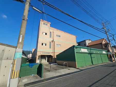 山田マンション外観写真