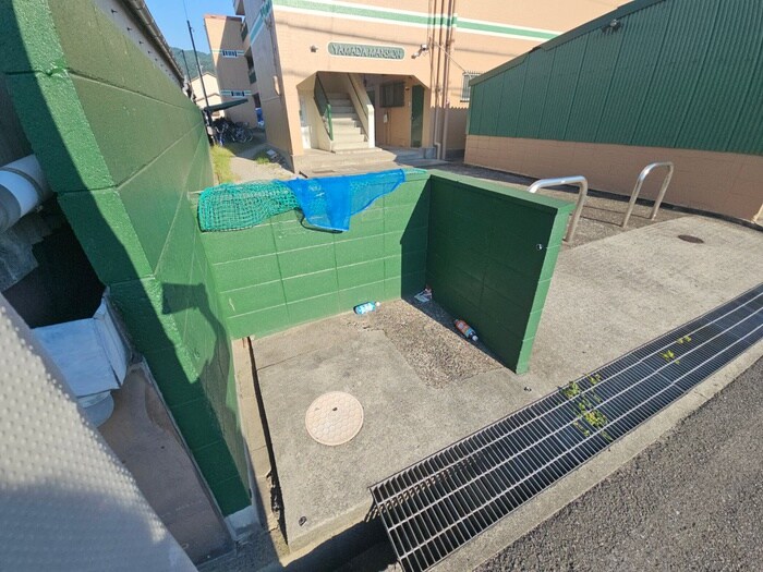 物件外観写真3　(建物設備)