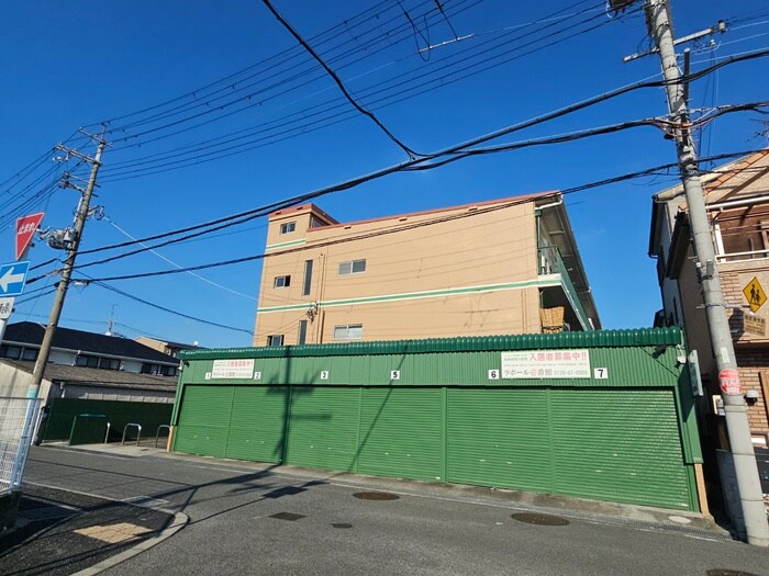 物件外観写真6　(外観写真)