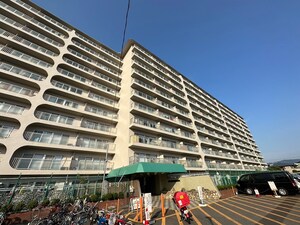 久宝寺ｸﾞﾘｰﾝﾏﾝｼｮﾝ（718）外観写真