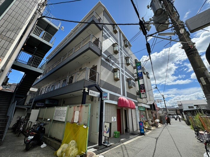 物件外観写真1　(外観写真)