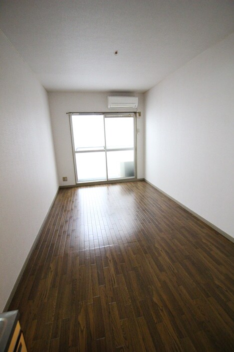 物件内観写真13　(居室)