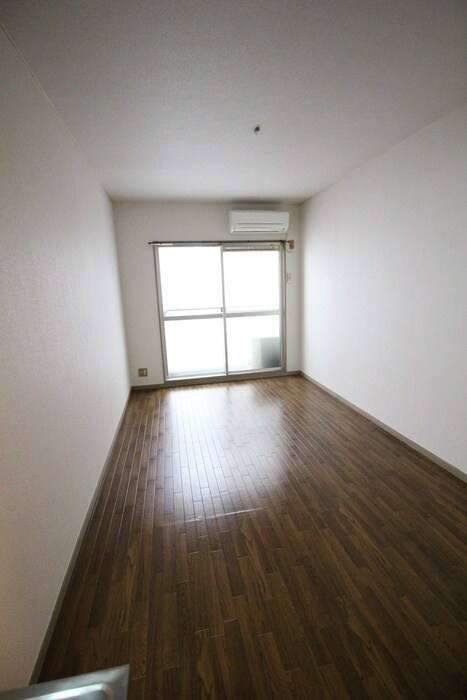 物件内観写真19　(居室)