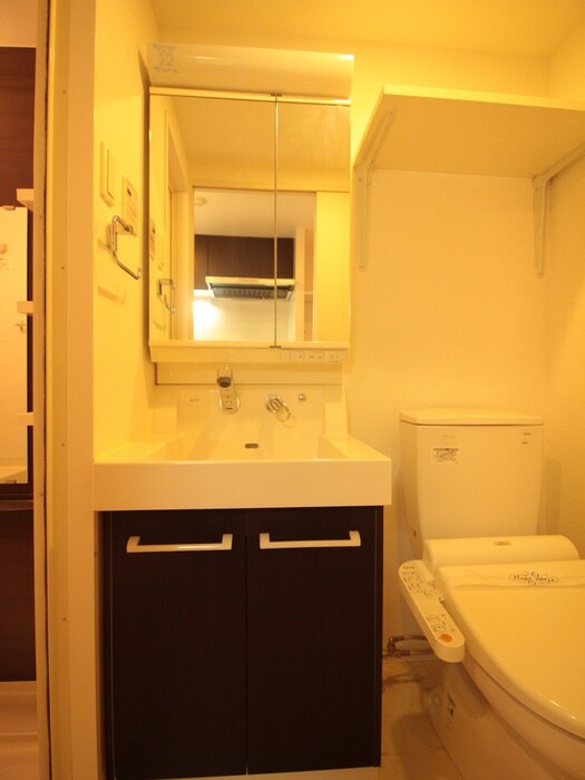 物件内観写真10　(洗面)