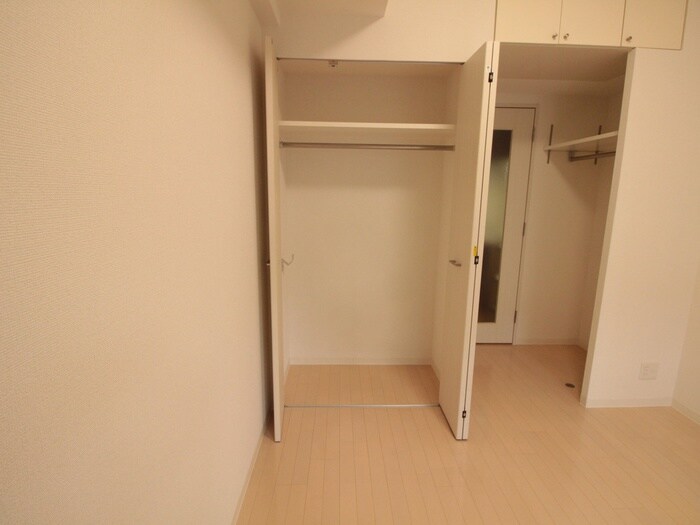 物件内観写真13　(収納)