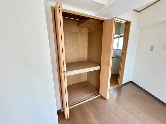 物件内観写真21　(収納)