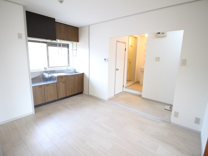 物件内観写真7　(居室)