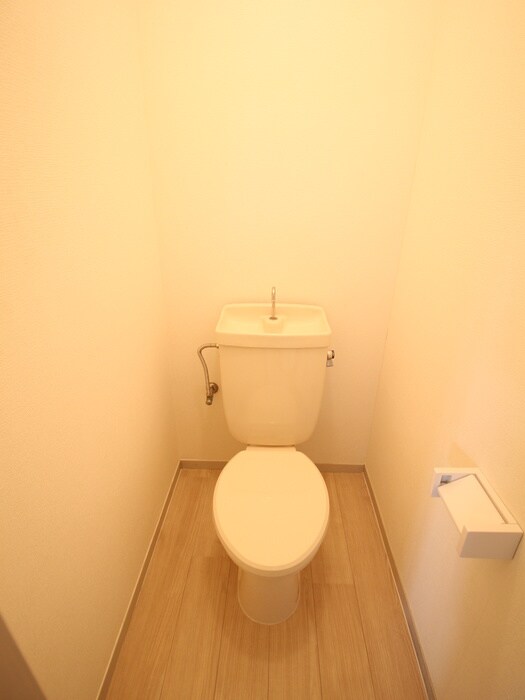 物件内観写真14　(トイレ)