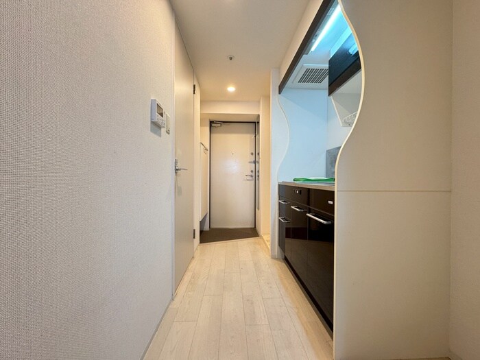物件内観写真18　(廊下)