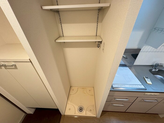 物件内観写真20　(洗濯機置場)