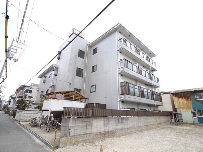 物件外観写真3　(外観写真)