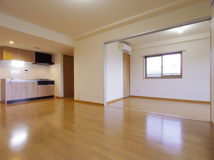 物件内観写真9　(居室)