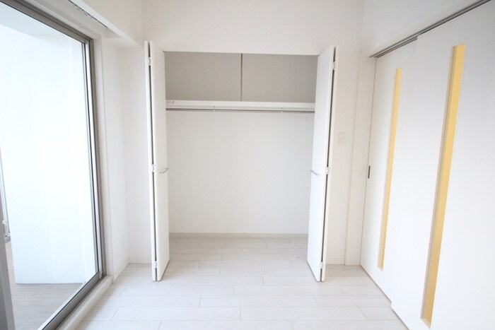 物件内観写真12　(収納)
