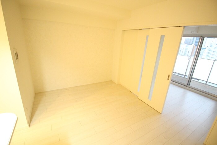 物件内観写真19　(居室)