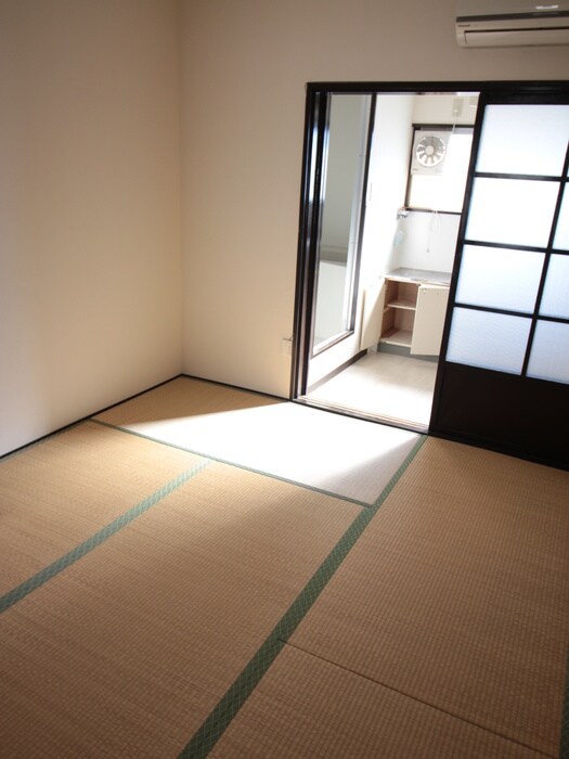 物件内観写真17　(居室)