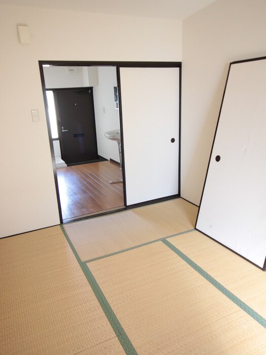 物件内観写真20　(居室)