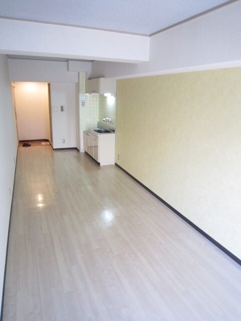 物件内観写真4　(居室)