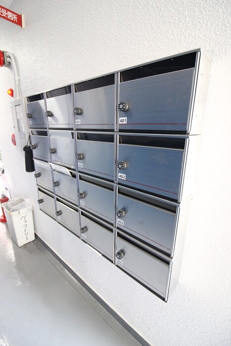 物件外観写真4　(建物設備)