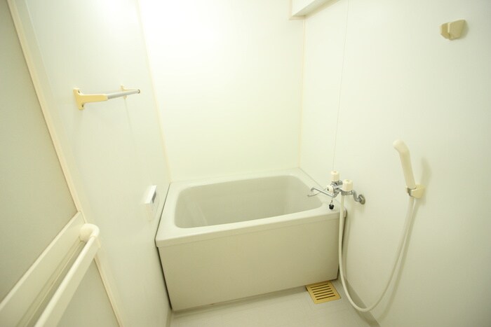 物件内観写真11　(バス／シャワールーム等)