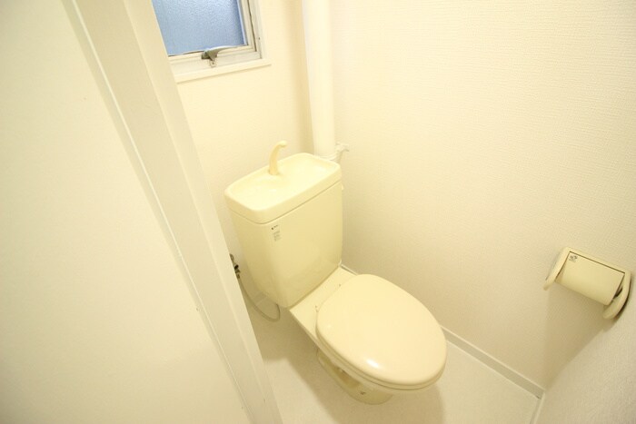 物件内観写真13　(トイレ)