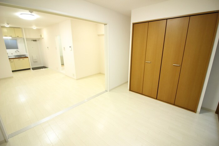 物件内観写真16　(居室)