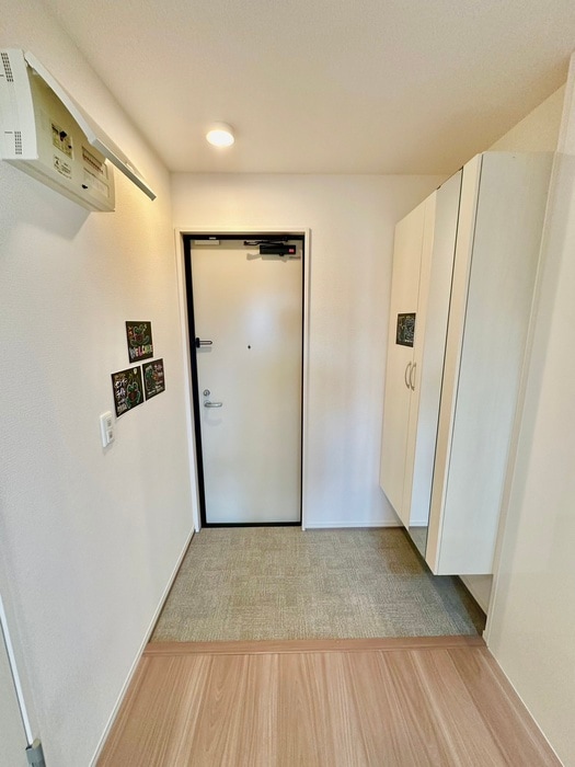 物件内観写真15　(玄関)