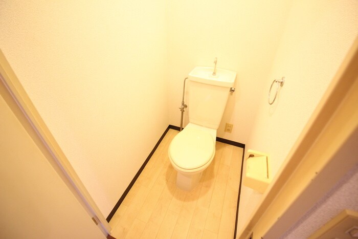 物件内観写真10　(トイレ)