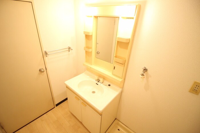 物件内観写真11　(洗面)