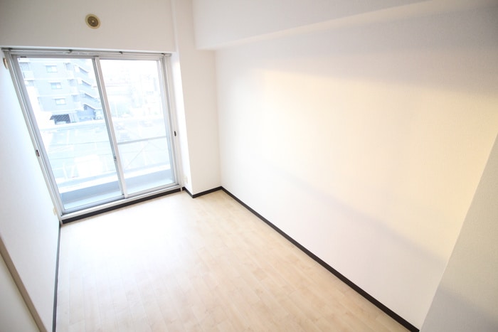 物件内観写真12　(居室)