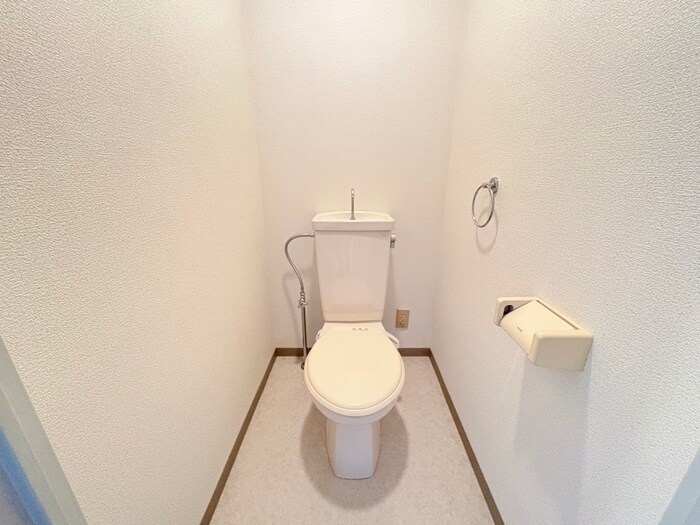 物件内観写真14　(トイレ)