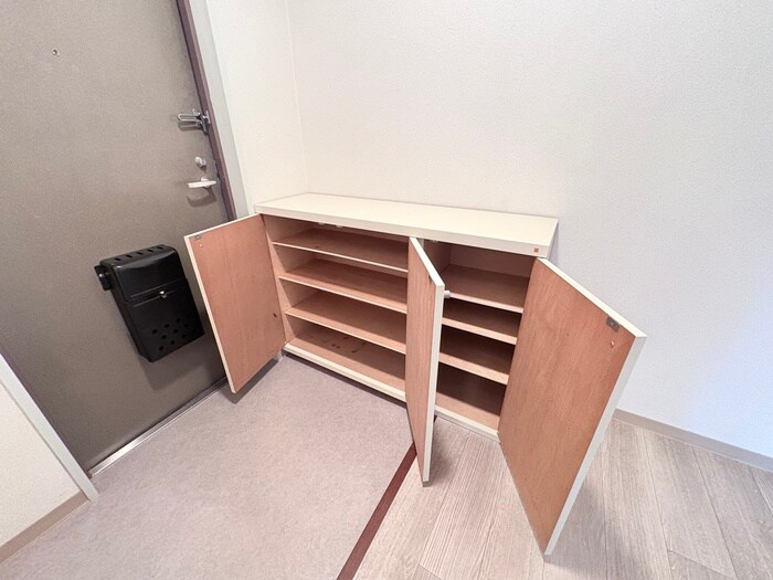 物件内観写真19　(靴箱)