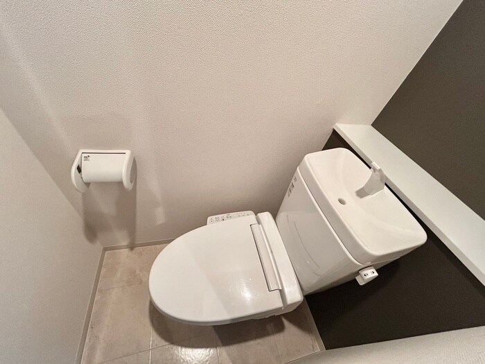 物件内観写真13　(トイレ)