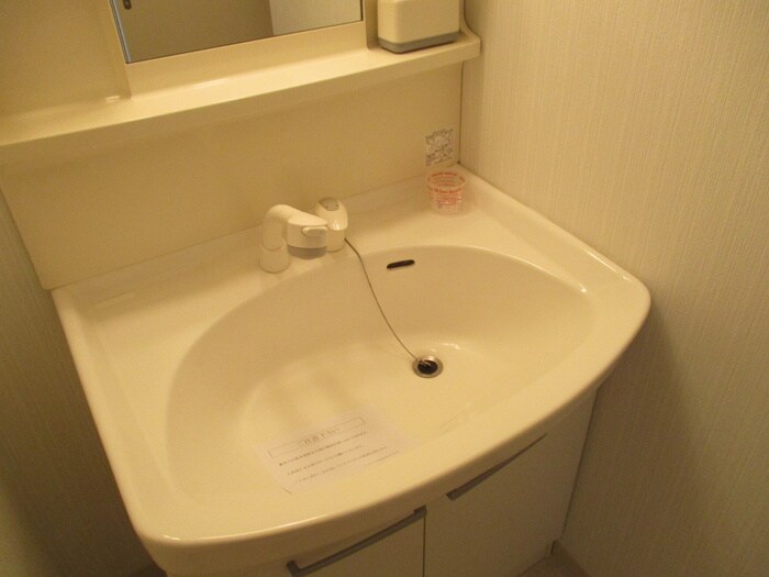 物件内観写真12　(洗面)