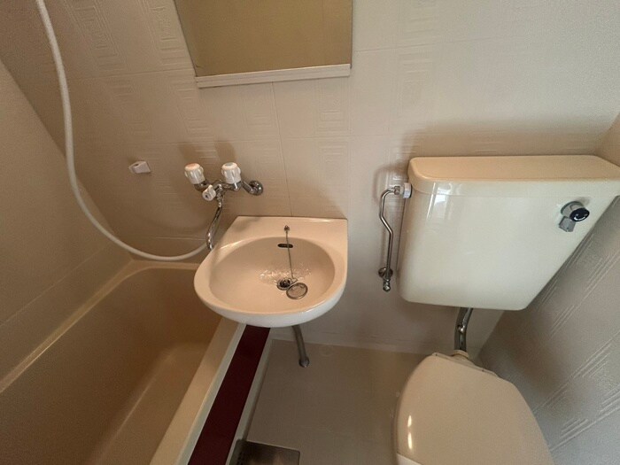 物件内観写真10　(洗面)