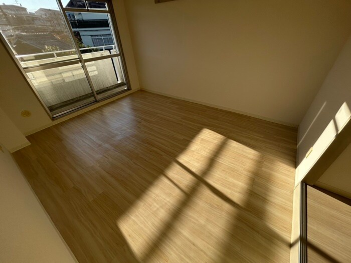 物件内観写真18　(居室)